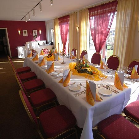 Land-Gut-Hotel Restaurant Kreuz Meyer Stuhr Luaran gambar