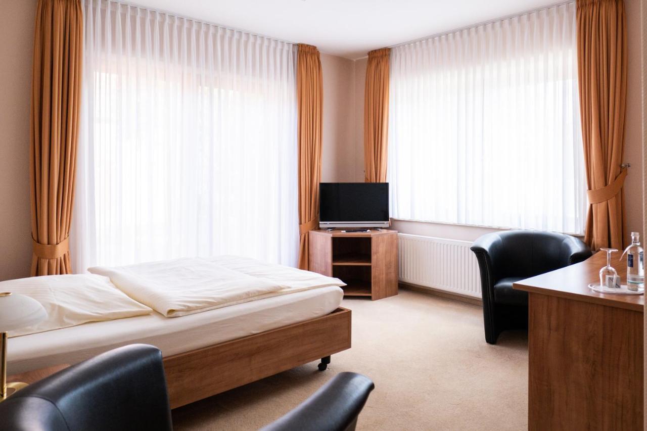 Land-Gut-Hotel Restaurant Kreuz Meyer Stuhr Luaran gambar