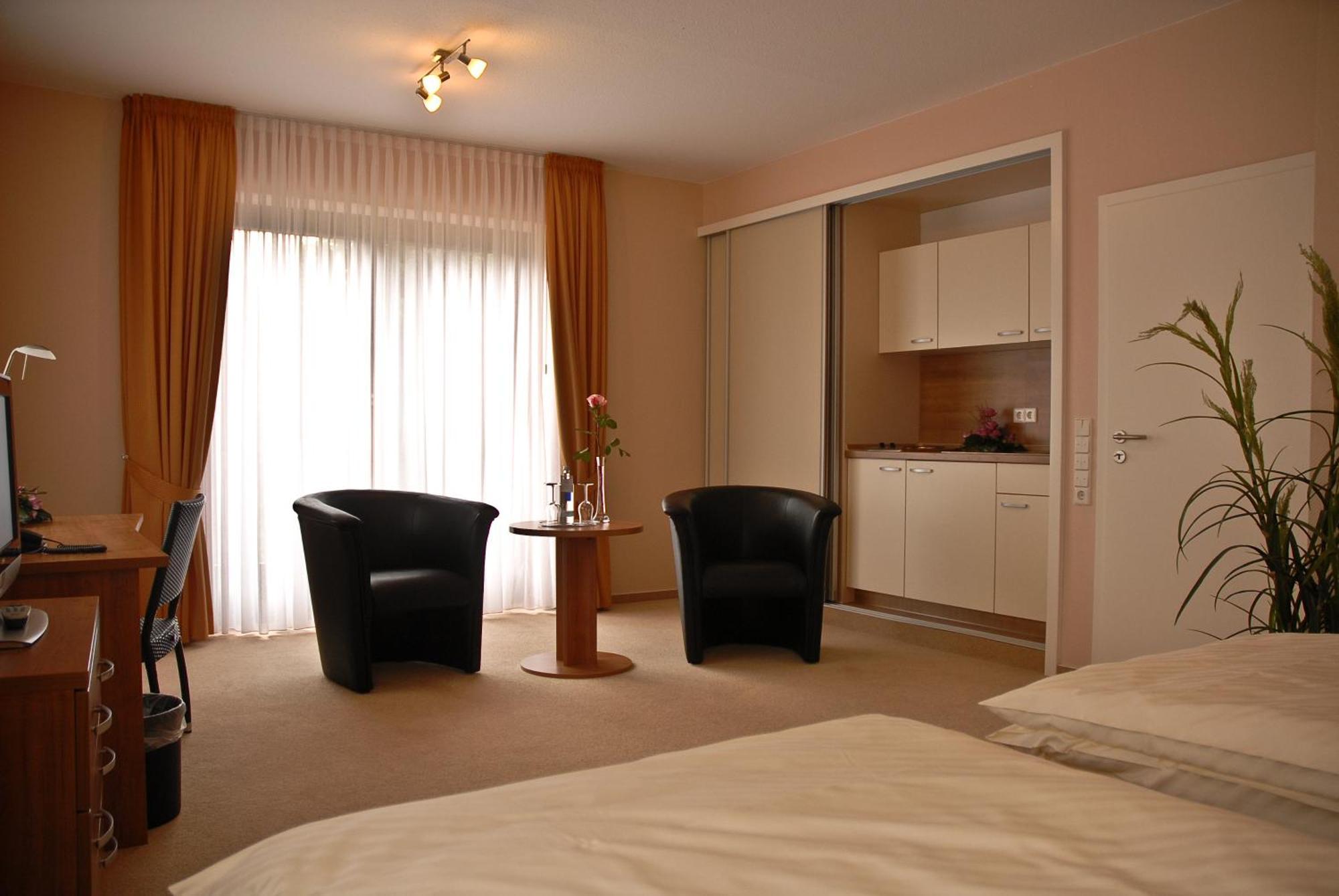 Land-Gut-Hotel Restaurant Kreuz Meyer Stuhr Luaran gambar