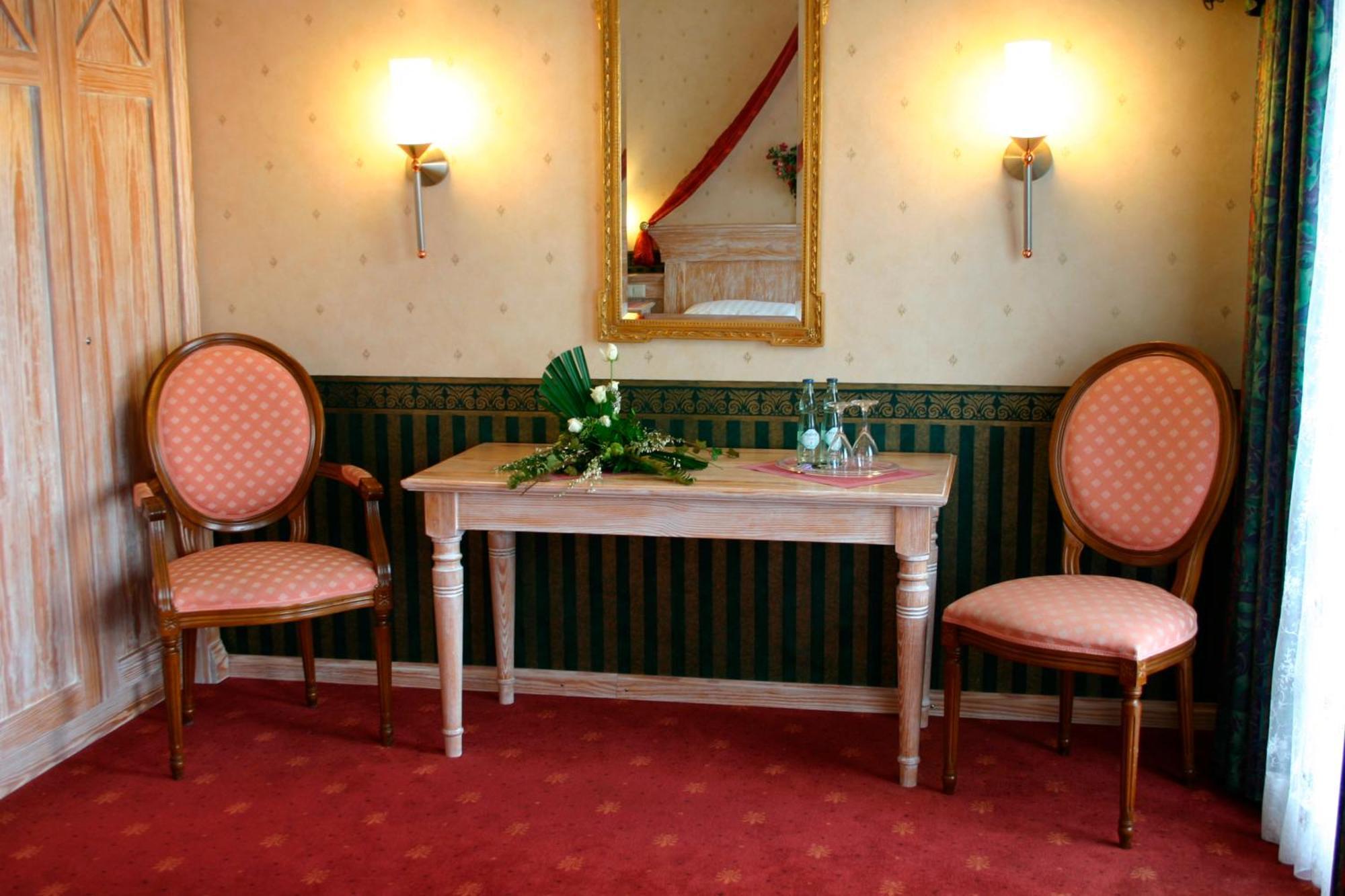Land-Gut-Hotel Restaurant Kreuz Meyer Stuhr Luaran gambar